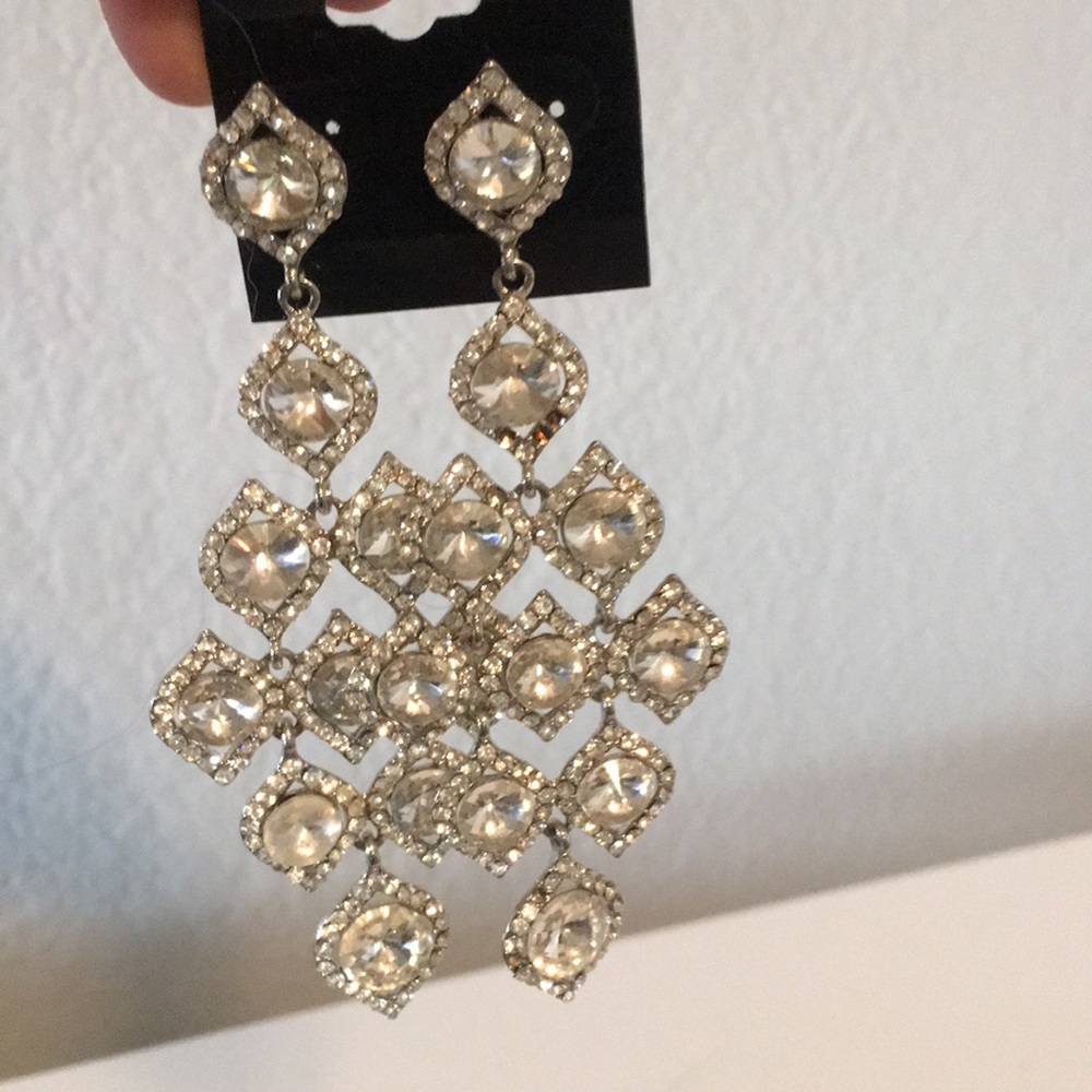 Pageant/wedding earrings